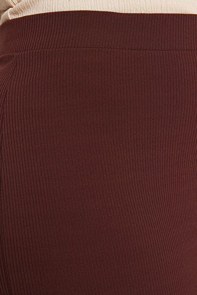 Trendyol Curve Καφέ Ισπανικό Παντελόνι Φλέιρ Με Σκισίματα Μεγάλο Μέγεθος TBBAW23AR00030