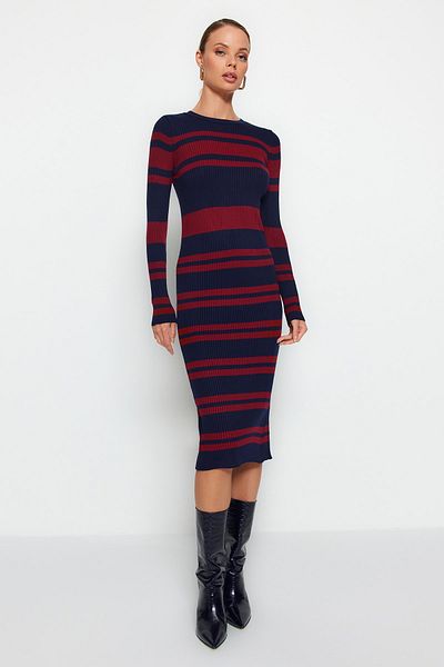 Trendyol Collection Kötöttáru csíkos sötétkék midi ruha - TWOAW23EL00539