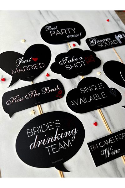 The Istanbul Event 10 Pieces Wedding/After Party Black Speech Bubble Set with Sticks - Just Married - Kiss The Bride