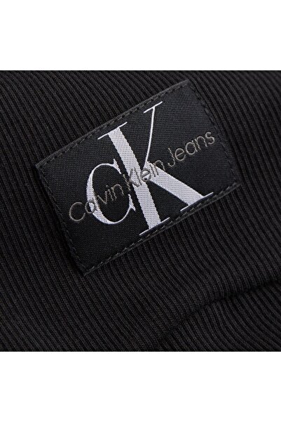 Calvin Klein Kadın Pamuklu Logolu Askılı Kolsuz Yazlık Siyah T-Shirt J20J221417-BEH
