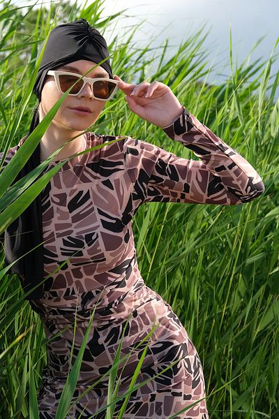Emayo Irem Hijab Swimsuit with UV Protector and Waist Detail - 4 Pieces