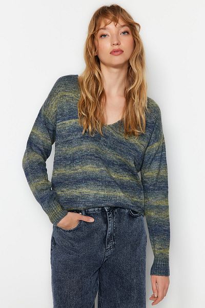 Trendyol Collection Blue Soft Textured Gradient V-Neck Knitwear Sweater TWOAW24KZ00185