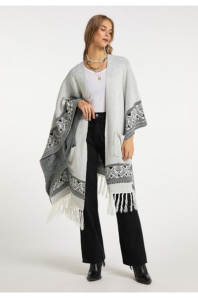 Izia Strickponcho Mahisha
