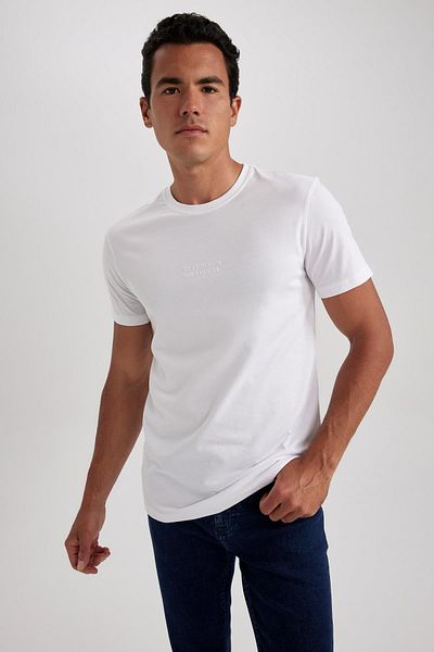 DeFacto Κοντομάνικο T-shirt A4002ax23hs με λεπτή λαιμόκοψη
