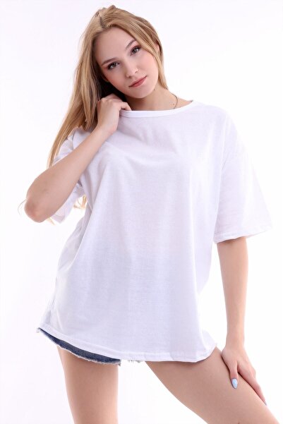 İmpavido إمبافيدو - تي شيرت نسائي أسود كبير الحجم بقصة بيضاوية