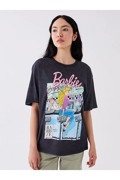 LC Waikiki Tricou de damă supradimensionat cu mânecă scurtă cu imprimeu Barbie cu gât turnu