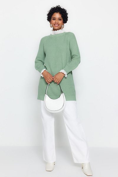 Trendyol Modest Mintfarbener, detaillierter Selanik-Strickpullover aus Guipure-Spitze TCTAW24AK00126
