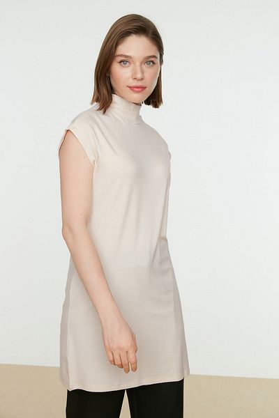 Trendyol Modest Beige Stehkragen Ärmellose Strick Dessous Tunika TCTSS21TN0249
