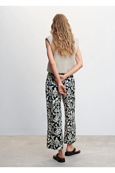 MANGO Woman Desenli Fiyonklu Pantolon