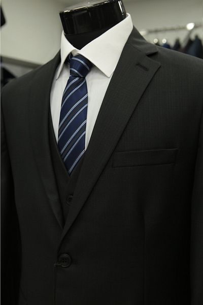 MASSARO Φλαφλέ κοστούμι με γιλέκο slimfit