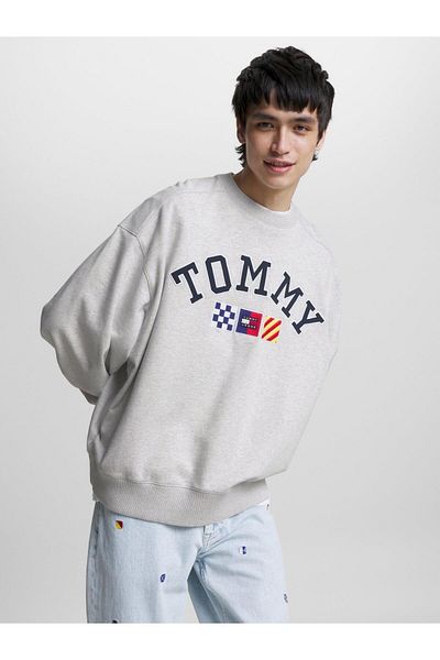 Colorful tommy deals hilfiger sweatshirt
