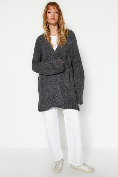 Trendyol Collection Anthrazitfarbener, weicher, strukturierter Strickcardigan mit weiter Passform TWOAW21HI0555