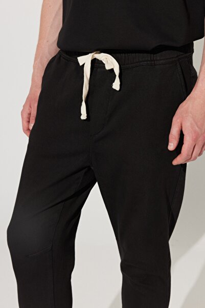 ALTINYILDIZ CLASSICS Men's Black Slim Fit Slim Fit Cotton Trousers with Side Pockets