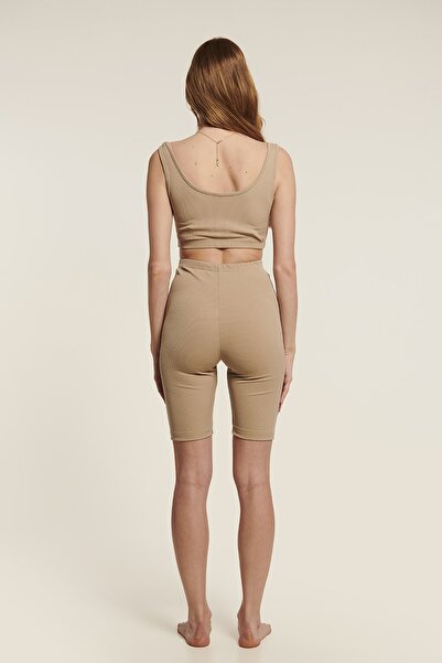 LYN MAMA Tillie Short Yoga Set - Beige