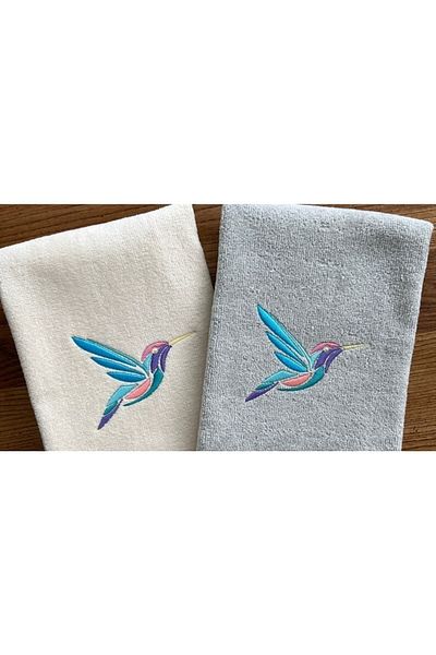 Ursa Hummingbird Embroidered Bamboo Towel White and Gray 2 Pieces 50X90