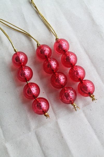 Emtory Home 6 Pieces Red Foiled Gold String Tree Ornament - Christmas Decor - Red Ball Bead