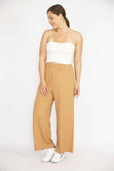 Şans Women's Beige Large Size Elastic Waist Wide Leg Aeorobin Fabric Trousers 65n36497
