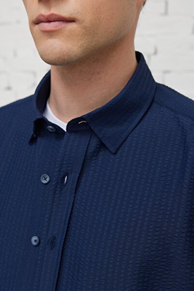 ALTINYILDIZ CLASSICS Cămașă pentru bărbați, albastru marin, ușor de călcat, slim fit, cu guler cu nasturi, cu model Seersucker