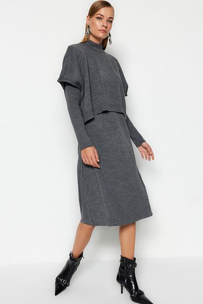 Trendyol Collection Anthracite Knitwear Midi Dress - Wide Fit, with Sweater, Twoaw24El00012