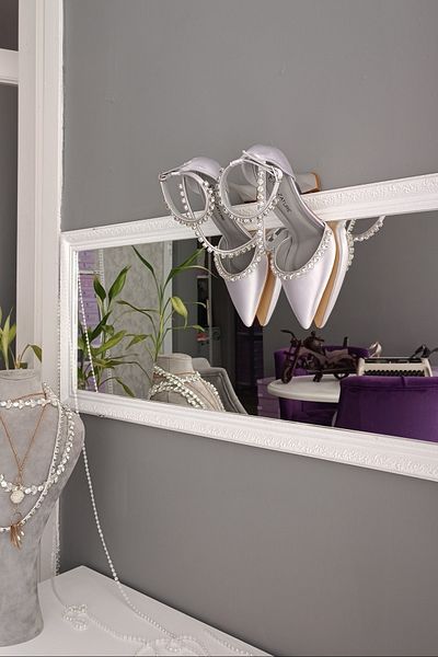 LA CALZATURE Satin argintiu trei rânduri de pietre 11 cm cu toc cu centură la gleznă rochie de seară pantofi stiletto pentru femei