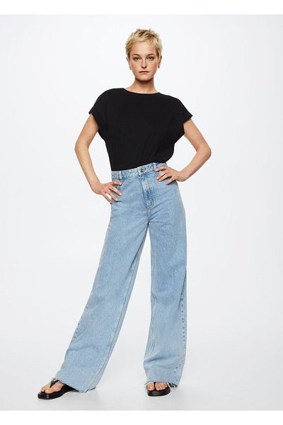 MANGO Woman Low-Rise T-Shirt