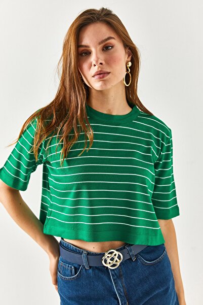 Olalook Dámská trávová zelená s výstřihem proužkovaná pletená halenka BLZ-19002353