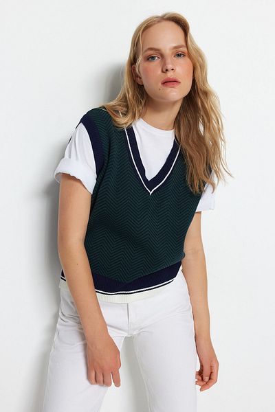 Trendyol Collection Sötét sötétkék V-nyakú, geometrikus mintás kötött pulóver TWOAW22BZ0051
