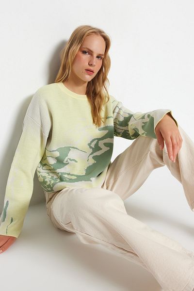 Trendyol Collection Żółty sweter z dzianiny z okrągłym dekoltem i wzorem - Twoaw24Kz00128