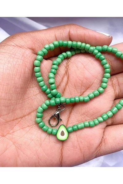 Stoneday Green Color Avocado Figured Silver Detailed Sand Bead Necklace