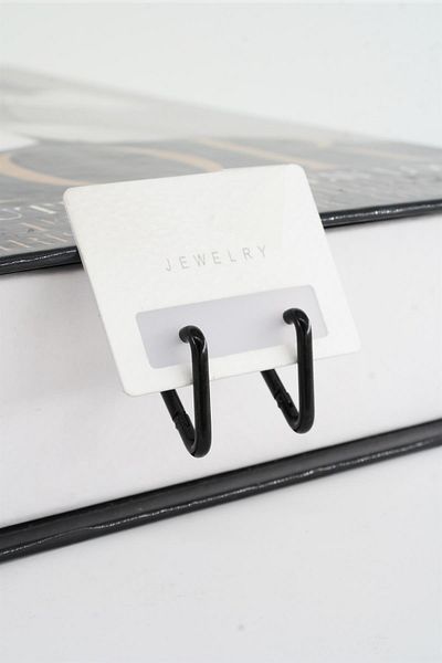 By Zeyna Aksesuar Women's 316 L Stainless Steel 2 cm Triangle Model Earrings