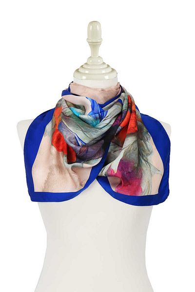 Bursa İpek Saks Poppy Pattern Silky Scarf