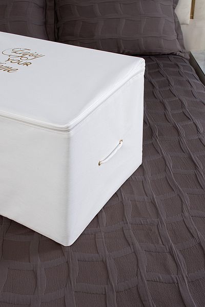 Serstil Medium Size White Storage Bag with Print Detail 63 X 40 X 34 Cm