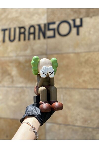 TuransoyCraft Kaws Crying On Seat Boyalı Figür 20 CM BOY