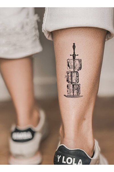 alice harikalar diyarında kedi dövme fikirleri