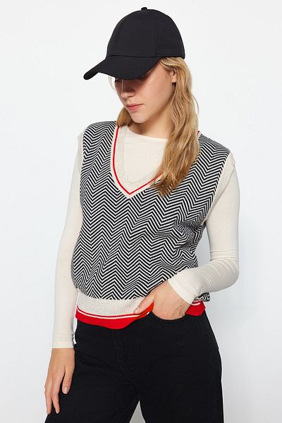 Trendyol Collection Stone V-nyakú, geometrikus mintás kötött tapadókorong TWOAW22BZ0051