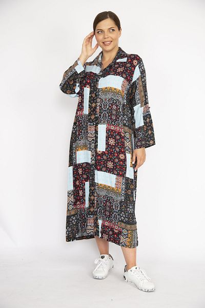 Şans Rochie lungă, colorată, de mărime mare, țesătură din viscoză, cu nasturi în față 65n36473