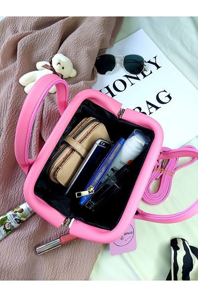 HONEY BAG HONEY SCHOLARSHIP SHOULDER AND ARM BAG
