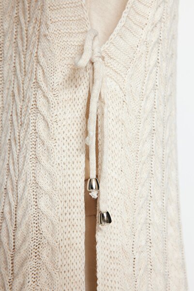Trendyol Modest Beige Tie Detailed V-Neck Knitwear Sweater TCTAW24UV00014