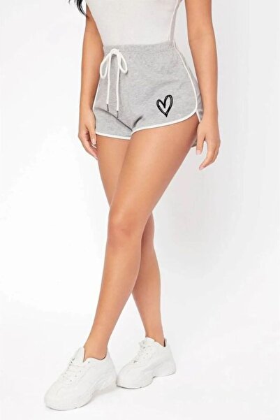 ORLONTEX Mini pantaloni scurti de damă, gri cu imprimeu inimă, cu detaliu de ...