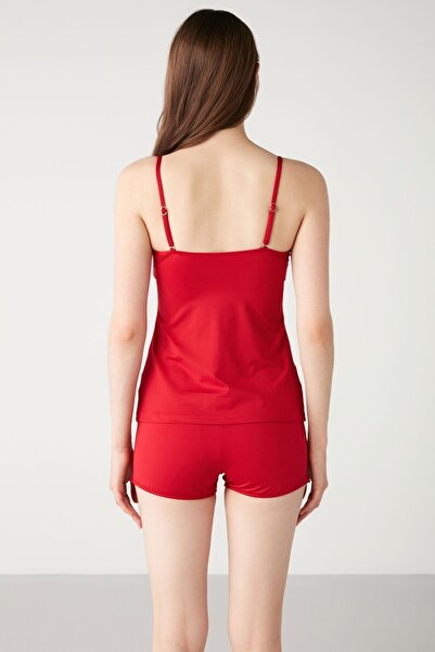 Kom Vio Tankini - Stylish and Comfortable Design