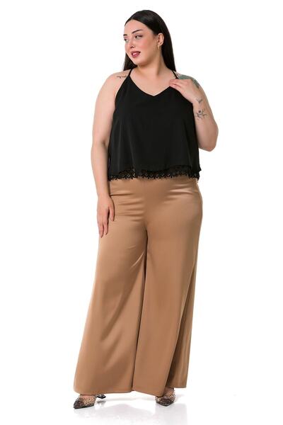 DISENTIS MODEST Μπλούζα με λεπτομέρεια από σιφόν με δαντέλα, σε πλάτη, με χαμηλό κούρεμα