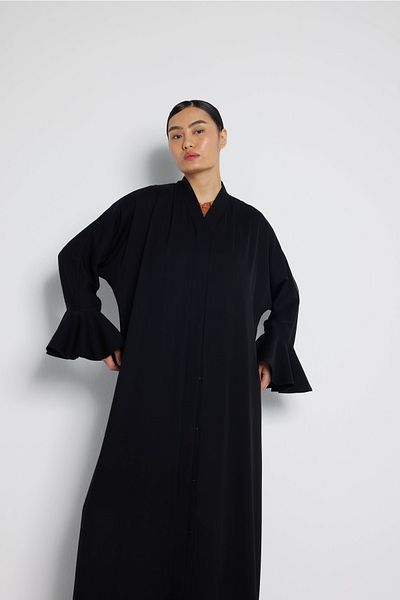 Nuum Design Flywheel Sleeves Abaya black