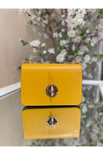 Armine Arm Club Mustard Shoulder Bag