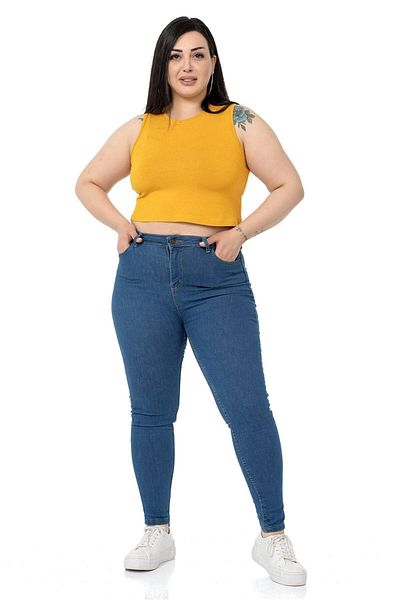 DISENTIS MODEST Plus Size Crew Neck Sleeveless Crop Viscose Mustard Body