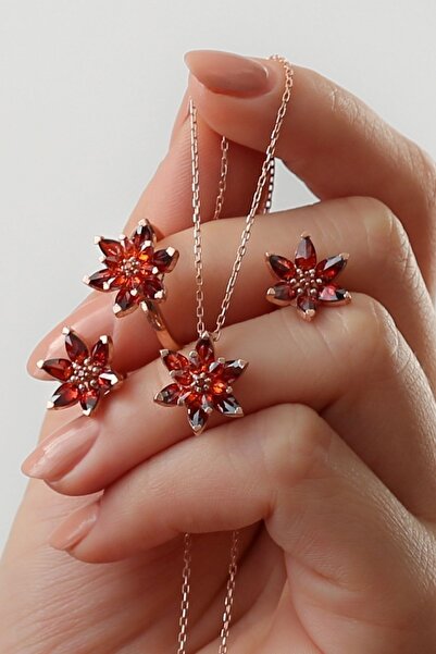 Silvano Jewelry 925 Ayar Gümüş Kırmızı Lotus Çiçekli Takı Set