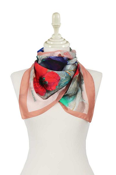 Bursa İpek Salmon Poppy Pattern Silky Scarf