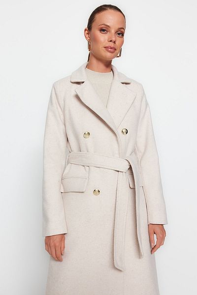 Trendyol Collection Langer Wollmantel mit Steinmuster, Gürtel und goldenen Knöpfen TWOAW24KB00022