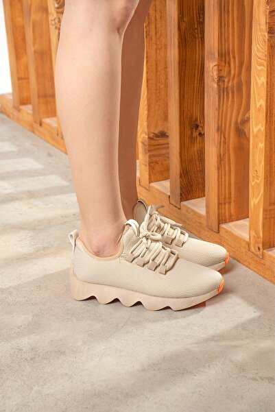 Nstil Бежево-помаранчеві жіночі кросівки на шнурівці з трикотажною вставкою т...