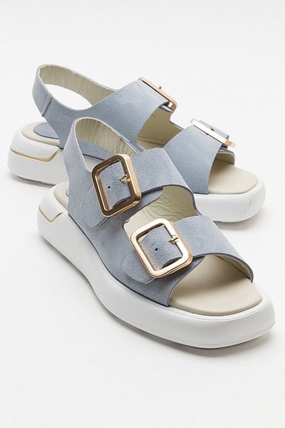 LuviShoes صندل نسائي من الجلد الطبيعي من جلد الغزال باللون الأزرق الفاتح