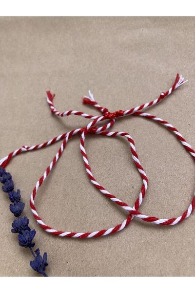 AidaAstrid Set of 2 Red Rope Bracelets and Martentica